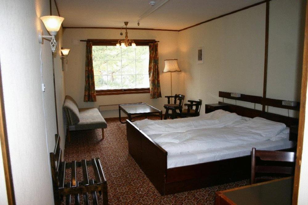 Pollfoss Gjestehus & Hotel Bismo Quarto foto